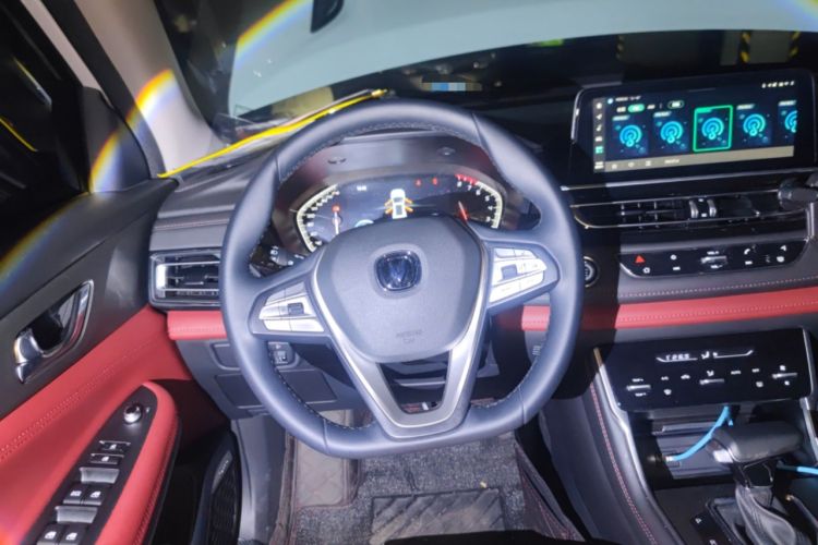 Used CHANGAN CS75 2023 Enjoy Edition 1.5T DCT Luxury Version Steering Wheel