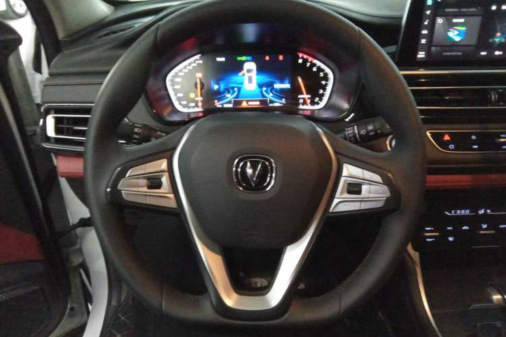 Used CHANGAN CS75 2023 Enjoy Edition 1.5T DCT Luxury Version Steering Wheel