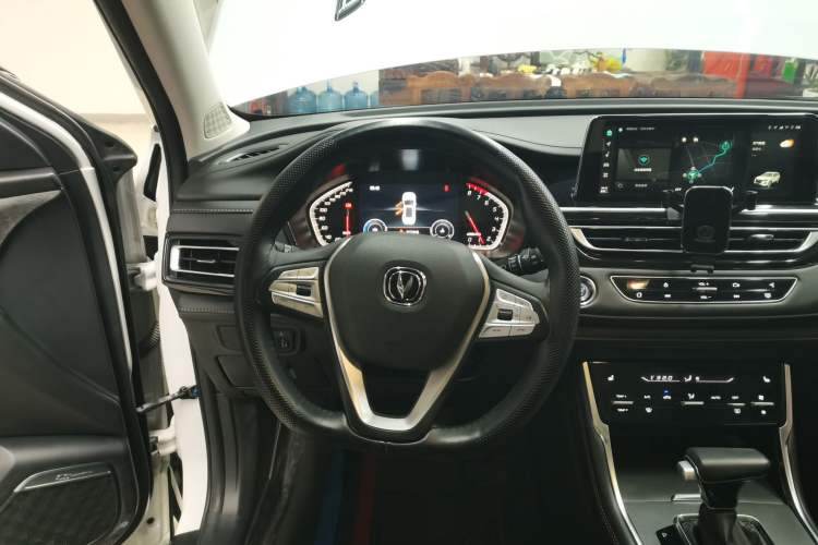 Used CHANGAN CS75 2023 Enjoy Edition 1.5T DCT Prestige Version Steering Wheel