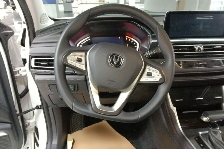 Used CHANGAN CS75 2023 Enjoy Edition 1.5T DCT Prestige Version Steering Wheel