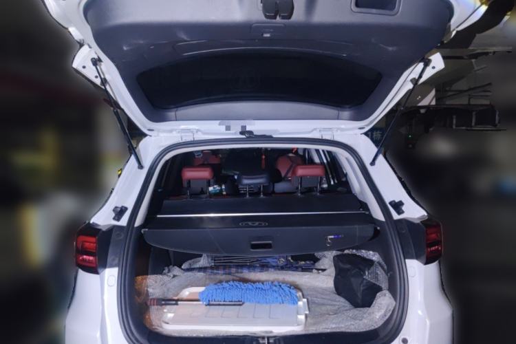 Used CHANGAN CS75 2023 Enjoy Edition 1.5T DCT Luxury Version Trunk