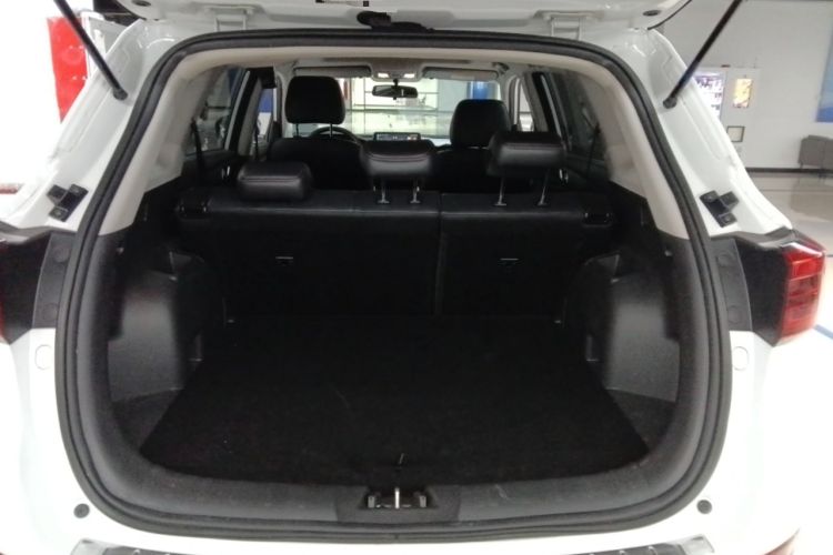 Used CHANGAN CS75 2023 Enjoy Edition 1.5T DCT Prestige Version Trunk