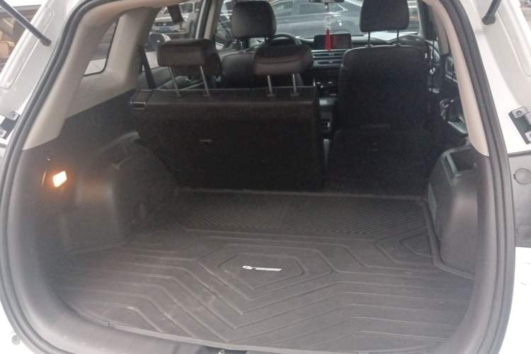 Used CHANGAN CS75 2023 Enjoy Edition 1.5T DCT Prestige Version Trunk