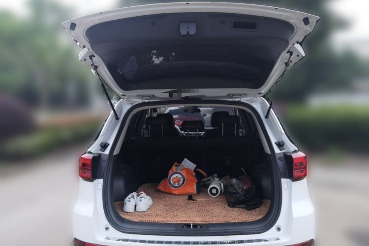 Used CHANGAN CS75 2023 Enjoy Edition 1.5T DCT Luxury Version Trunk