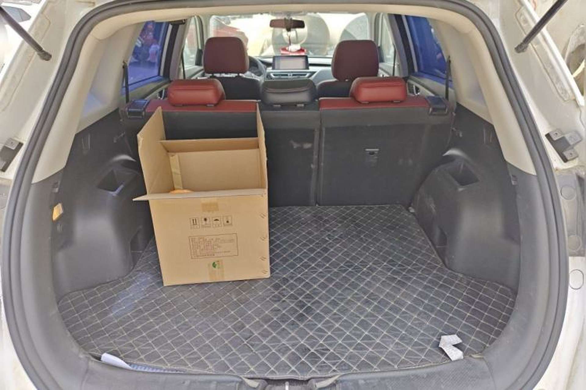 Used CHANGAN CS75 2023 Enjoy Edition 1.5T DCT Prestige Version Trunk
