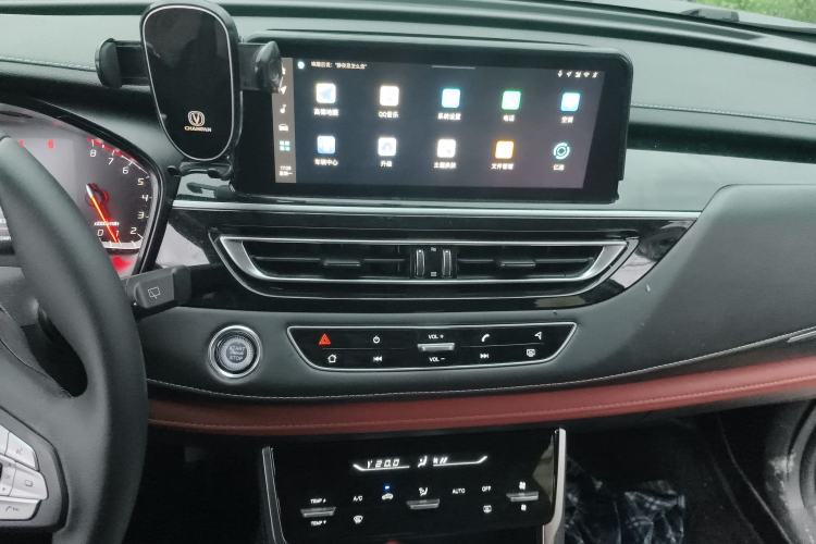 Used CHANGAN CS75 2024 Enjoy Edition 1.5T DCT Luxury Model Audio And AC Panel