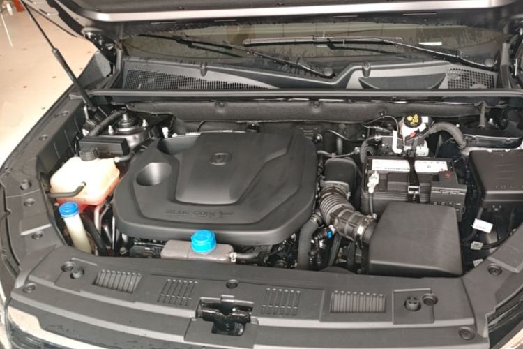 Used CHANGAN CS75 2024 Enjoy Edition 1.5T DCT Luxury Model Engine Bay