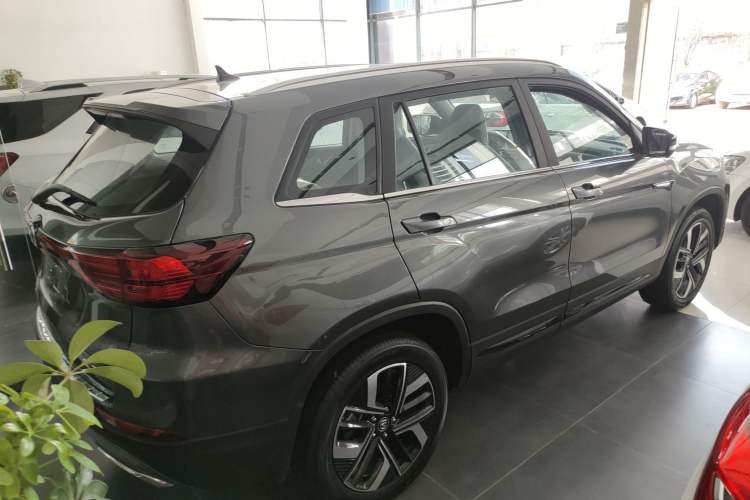 Used CHANGAN CS75 2024 Enjoyment Edition 1.5T DCT Prestige Model Exterior 3