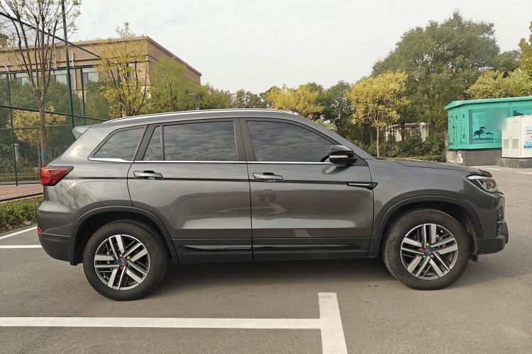 Used CHANGAN CS75 2024 Enjoy Edition 1.5T DCT Luxury Model Exterior 4