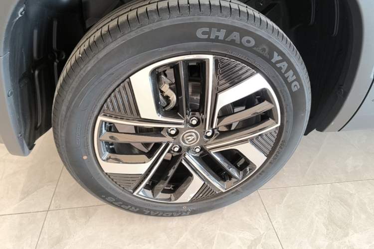 Used CHANGAN CS75 2024 Enjoyment Edition 1.5T DCT Prestige Model Exterior 5