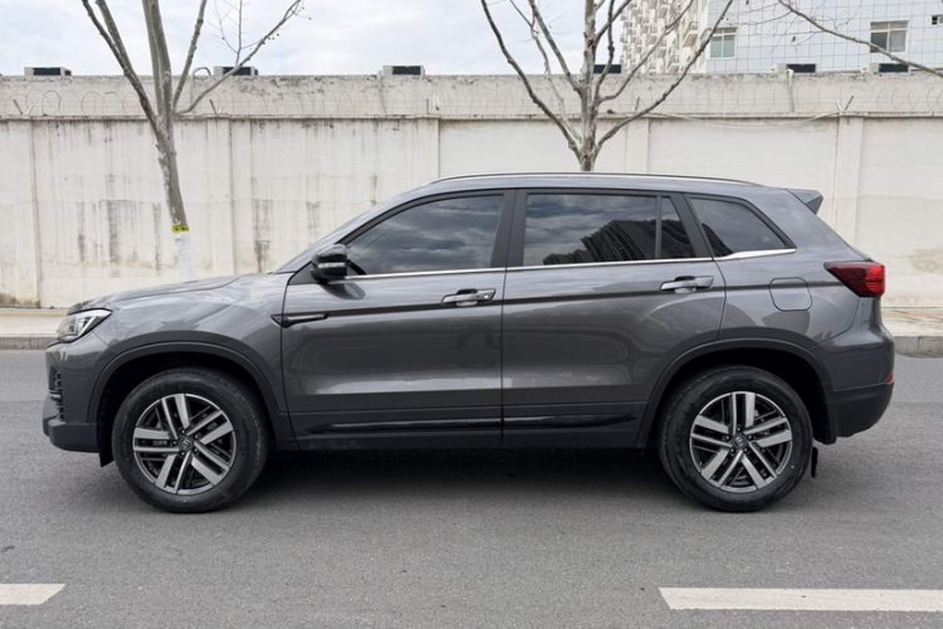 Used CHANGAN CS75 2024 Enjoy Edition 1.5T DCT Luxury Model Exterior 7