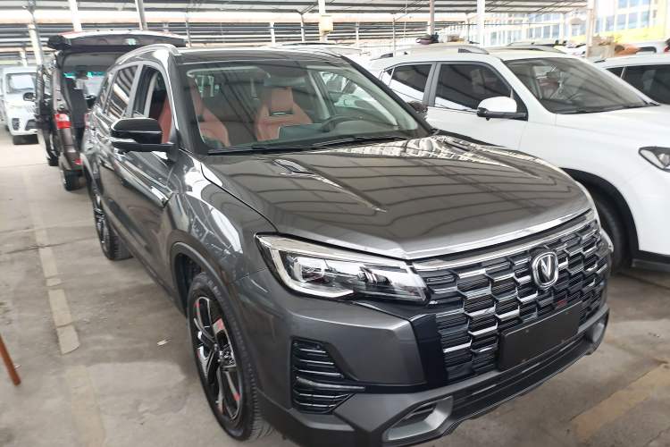 Used CHANGAN CS75 2024 Enjoyment Edition 1.5T DCT Prestige Model Front Right 45 Deg