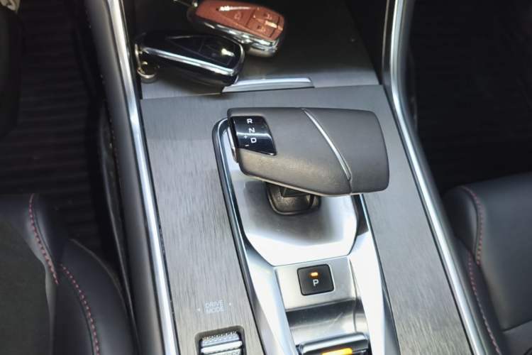 Used CHANGAN CS75 2024 Enjoyment Edition 1.5T DCT Prestige Model Gear Lever