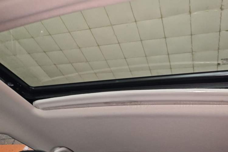 Used CHANGAN CS75 2024 Enjoy Edition 1.5T DCT Luxury Model Headliner