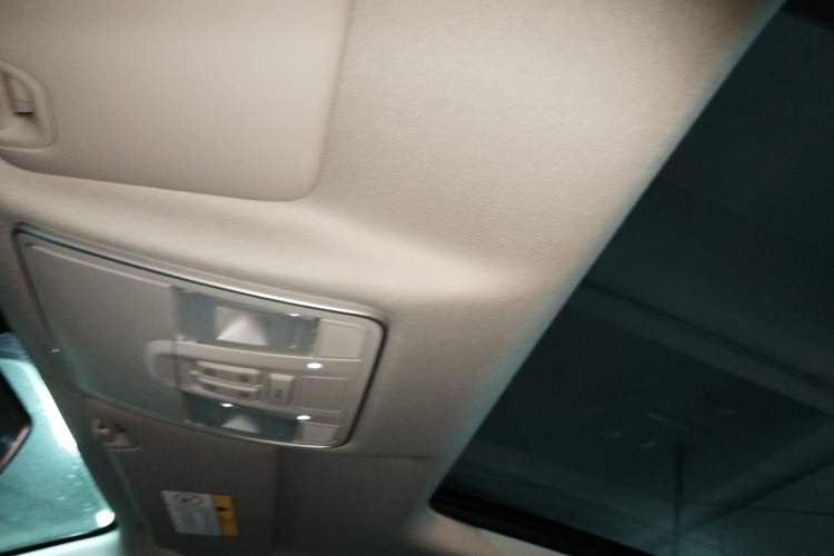 Used CHANGAN CS75 2024 Enjoyment Edition 1.5T DCT Prestige Model Headliner