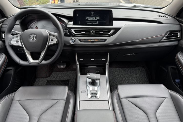 Used CHANGAN CS75 2024 Enjoy Edition 1.5T DCT Luxury Model Interior 1