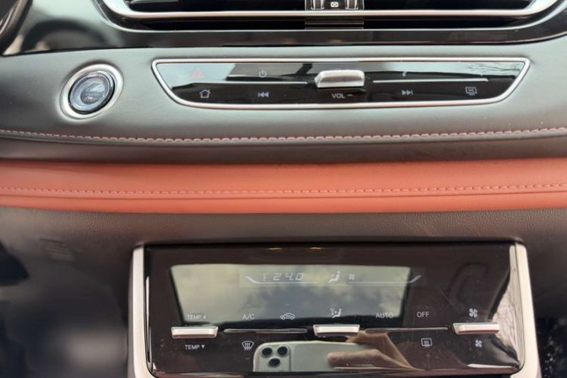 Used CHANGAN CS75 2024 Enjoy Edition 1.5T DCT Luxury Model Interior 4