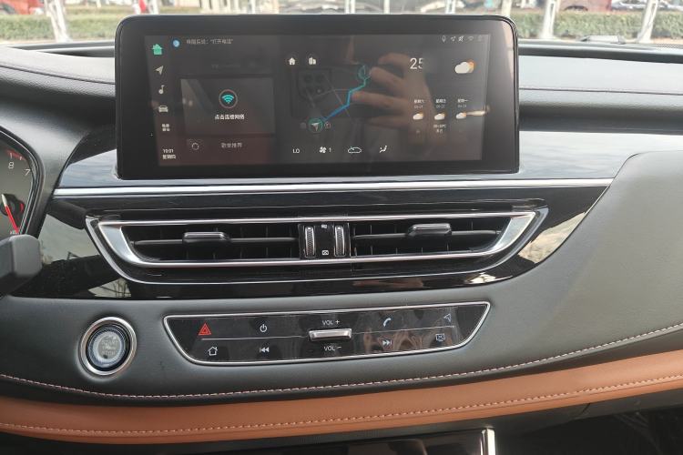Used CHANGAN CS75 2024 Enjoy Edition 1.5T DCT Luxury Model Interior 7