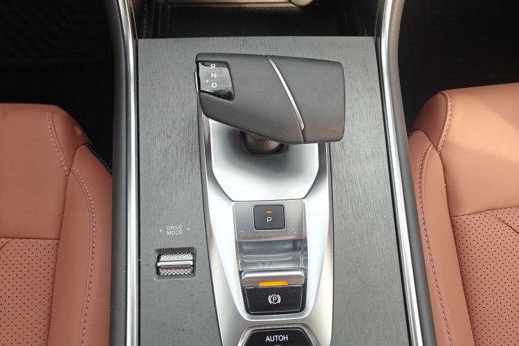 Used CHANGAN CS75 2024 Enjoy Edition 1.5T DCT Luxury Model Interior 8