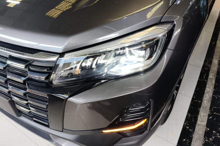 Used CHANGAN CS75 2024 Enjoyment Edition 1.5T DCT Prestige Model Left Front Headlight