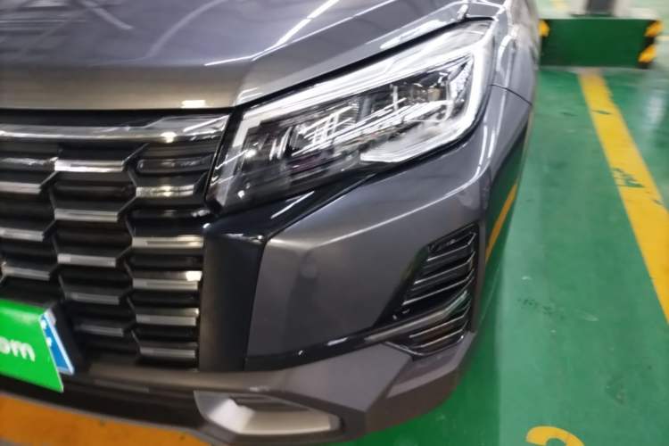 Used CHANGAN CS75 2024 Enjoy Edition 1.5T DCT Luxury Model Left Front Headlight