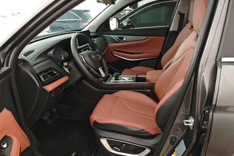Used CHANGAN CS75 2024 Enjoyment Edition 1.5T DCT Prestige Model Left Front Seat