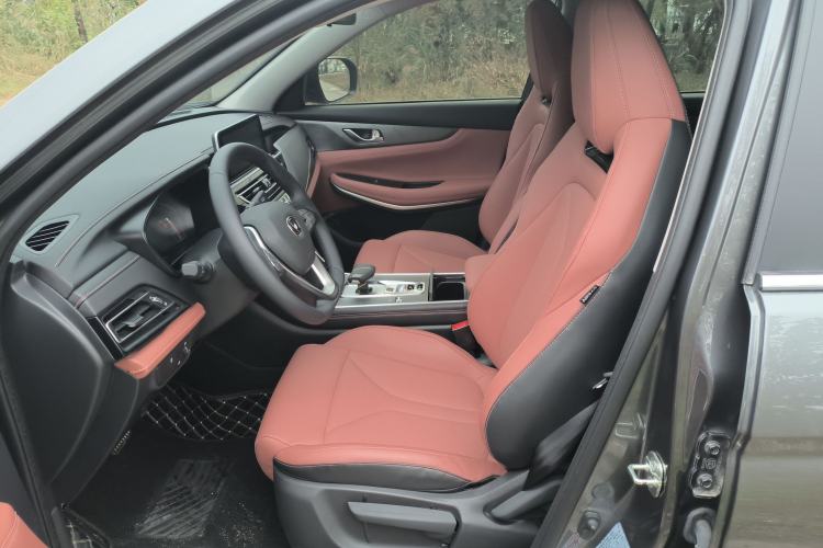 Used CHANGAN CS75 2024 Enjoy Edition 1.5T DCT Luxury Model Left Front Seat