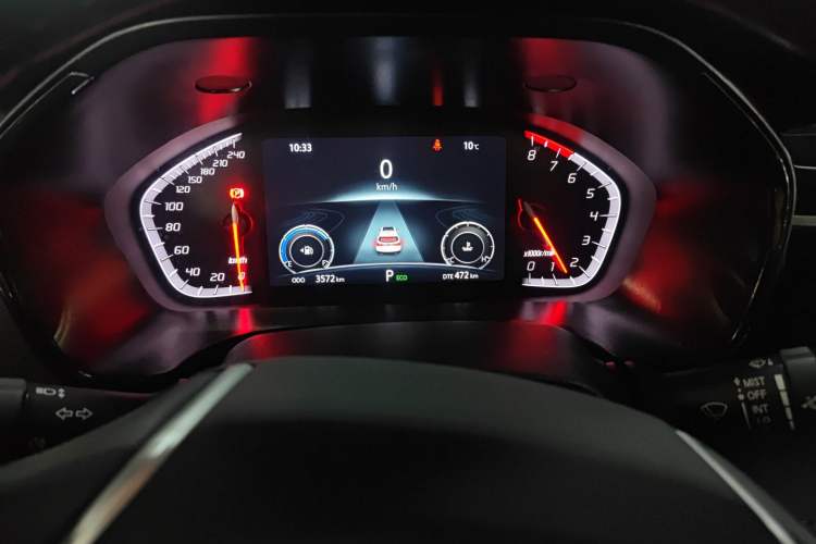 Used CHANGAN CS75 2024 Enjoy Edition 1.5T DCT Luxury Model Odometer Close Up