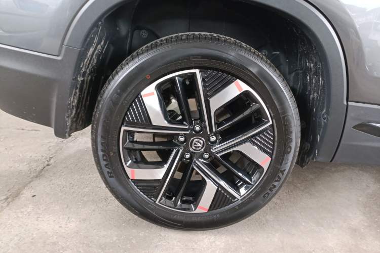 Used CHANGAN CS75 2024 Enjoyment Edition 1.5T DCT Prestige Model Right Rear Wheel Hub
