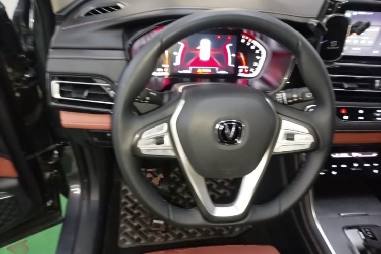 Used CHANGAN CS75 2024 Enjoy Edition 1.5T DCT Luxury Model Steering Wheel