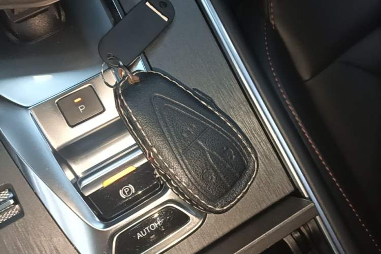 Used CHANGAN CS75 2024 Enjoy Edition 1.5T DCT Luxury Model Vehicle Key