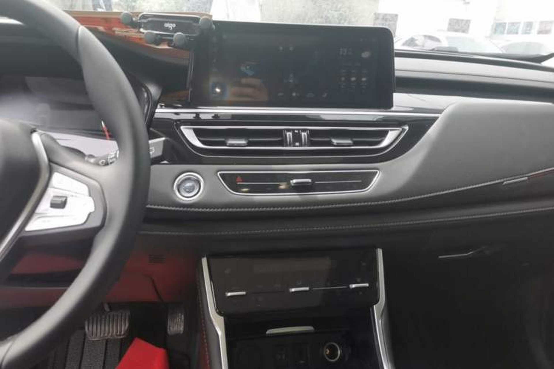 Used CHANGAN CS75 2024 Enjoyment Edition 1.5T DCT Prestige Model Audio And AC Panel