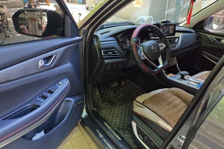 Used CHANGAN CS75 2024 Enjoyment Edition 1.5T DCT Prestige Model Interior 3