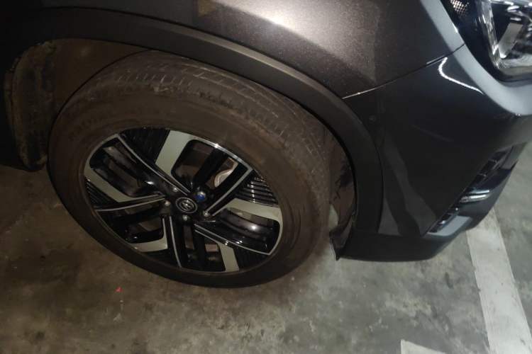 Used CHANGAN CS75 2024 Enjoyment Edition 1.5T DCT Prestige Model Right Front Wheel Hub