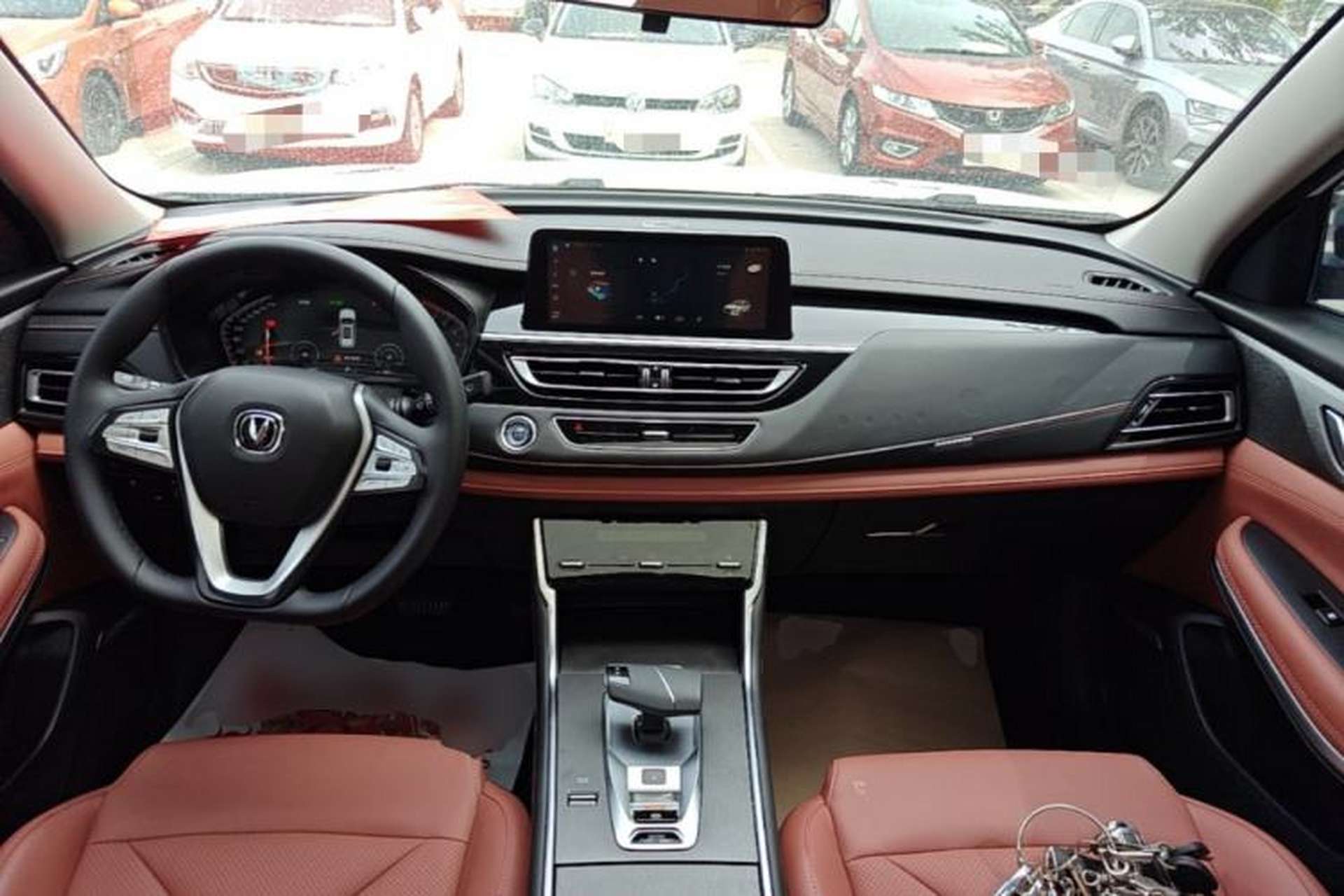 Used CHANGAN CS75 2024 Enjoy Edition 1.5T DCT Luxury Model Center Console