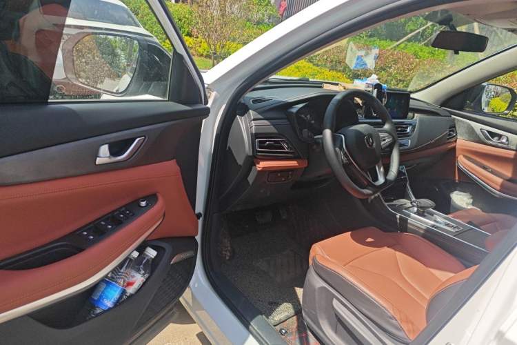 Used CHANGAN CS75 2024 Enjoy Edition 1.5T DCT Luxury Model Driver Seat