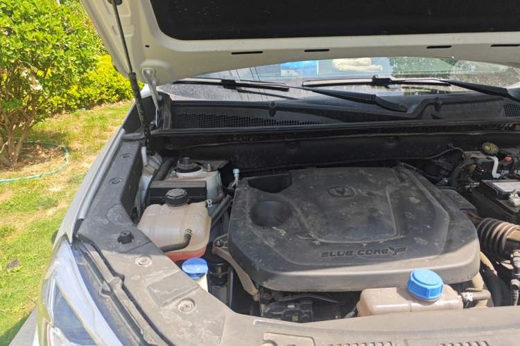 Used CHANGAN CS75 2024 Enjoy Edition 1.5T DCT Luxury Model Engine Bay Right