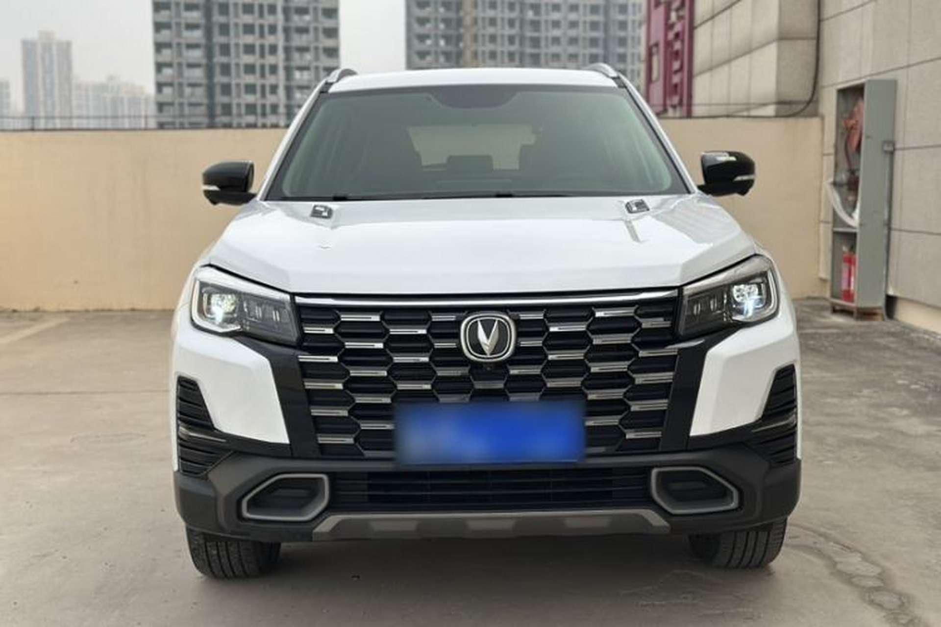 Used CHANGAN CS75 2024 Enjoyment Edition 1.5T DCT Prestige Model Exterior 6
