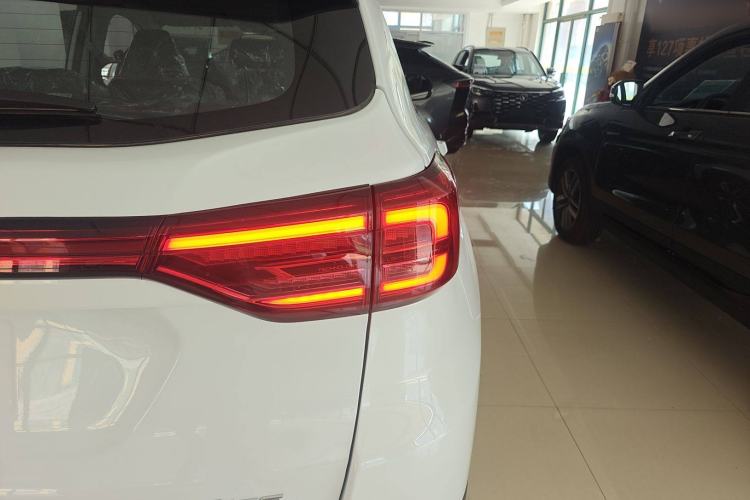 Used CHANGAN CS75 2024 Enjoy Edition 1.5T DCT Luxury Model Exterior 6