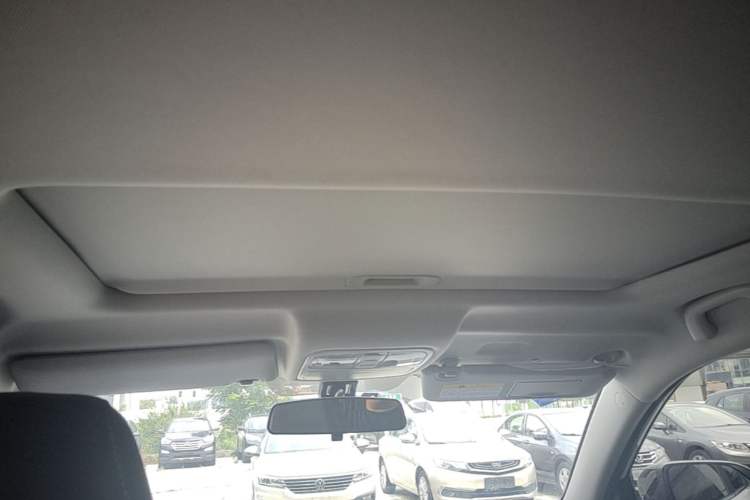 Used CHANGAN CS75 2024 Enjoy Edition 1.5T DCT Luxury Model Headliner