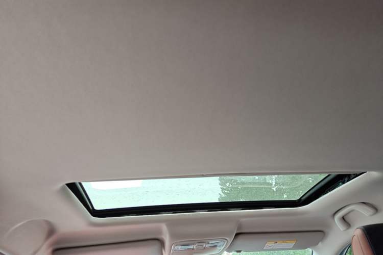 Used CHANGAN CS75 2024 Enjoy Edition 1.5T DCT Luxury Model Headliner