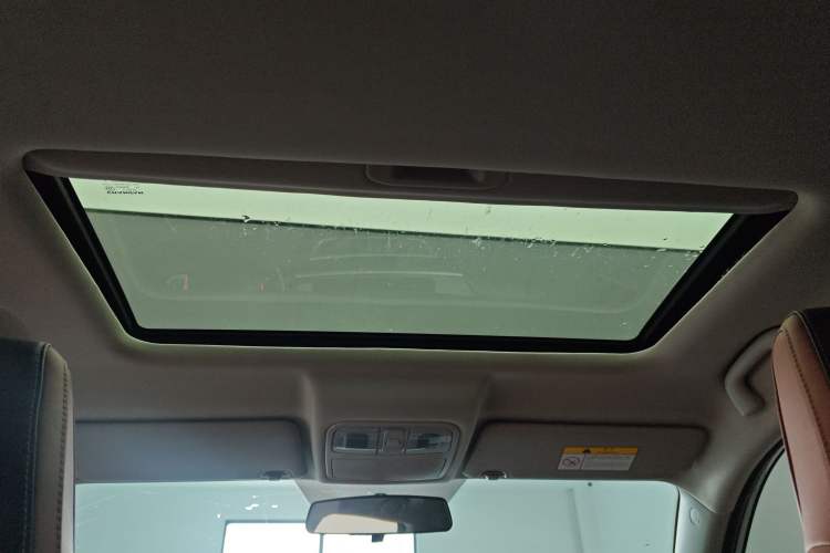 Used CHANGAN CS75 2024 Enjoy Edition 1.5T DCT Luxury Model Headliner