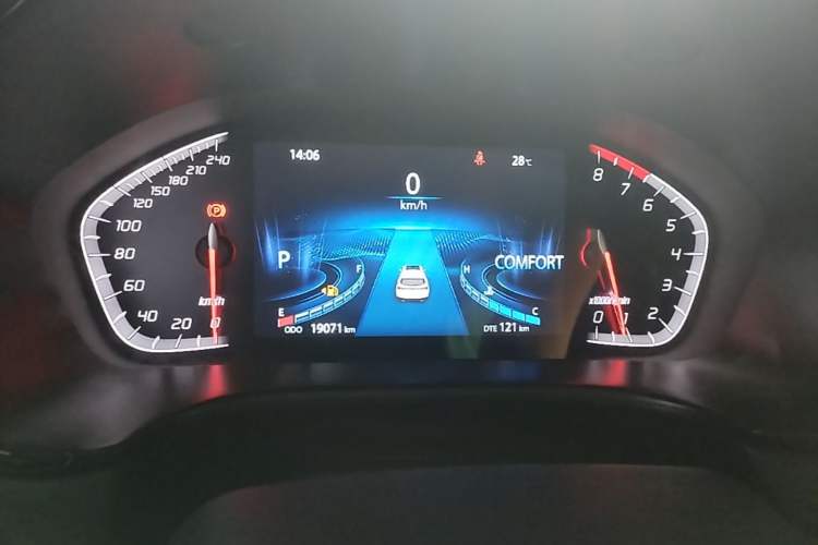 Used CHANGAN CS75 2024 Enjoy Edition 1.5T DCT Luxury Model Instrument Cluster