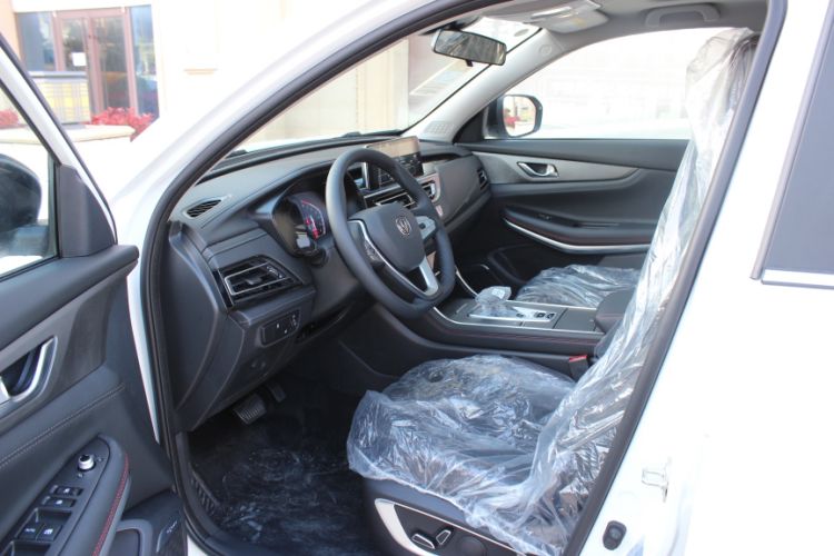 Used CHANGAN CS75 2024 Enjoyment Edition 1.5T DCT Prestige Model Interior 1