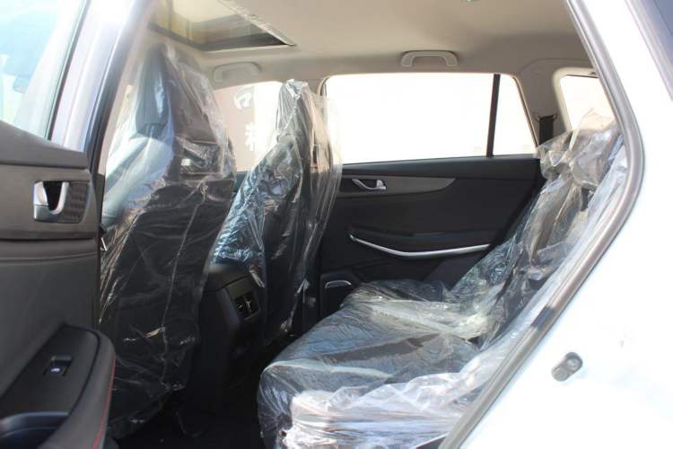 Used CHANGAN CS75 2024 Enjoy Edition 1.5T DCT Luxury Model Interior 4