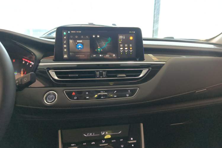 Used CHANGAN CS75 2024 Enjoy Edition 1.5T DCT Luxury Model Interior 4