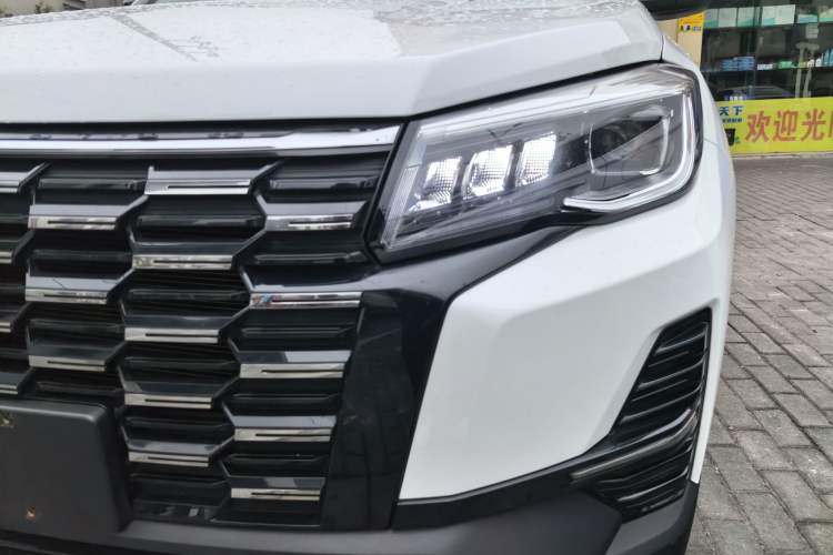 Used CHANGAN CS75 2024 Enjoy Edition 1.5T DCT Luxury Model Left Front Headlight