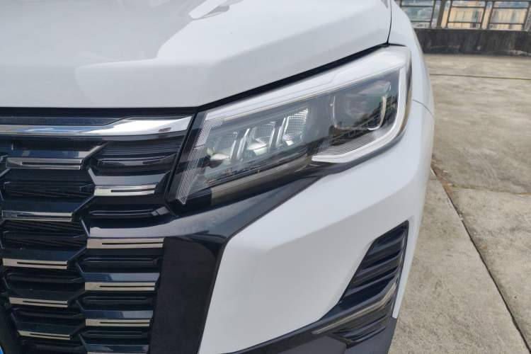 Used CHANGAN CS75 2024 Enjoyment Edition 1.5T DCT Prestige Model Left Front Headlight
