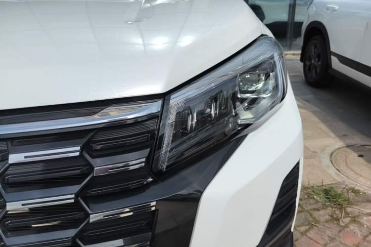 Used CHANGAN CS75 2024 Enjoyment Edition 1.5T DCT Prestige Model Left Front Headlight