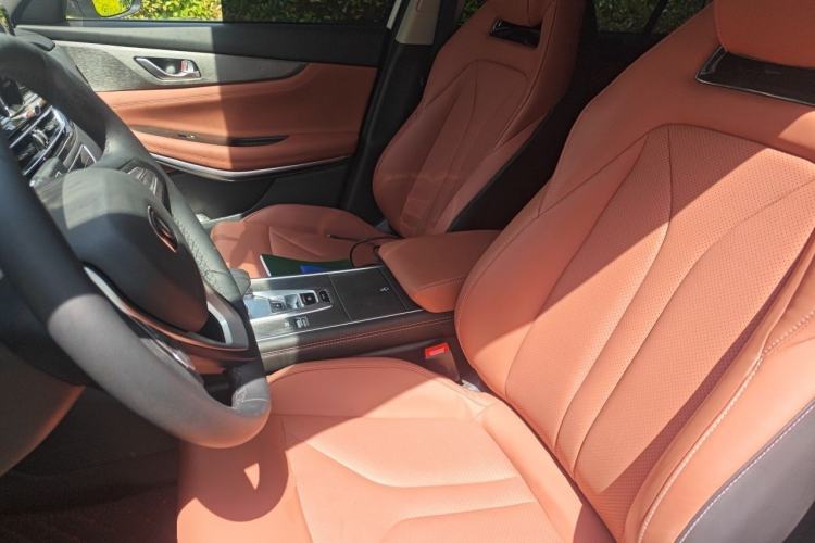 Used CHANGAN CS75 2024 Enjoy Edition 1.5T DCT Luxury Model Left Front Seat